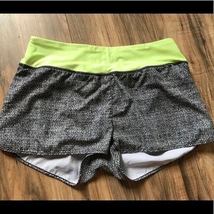 Cute short workouts shorts.
